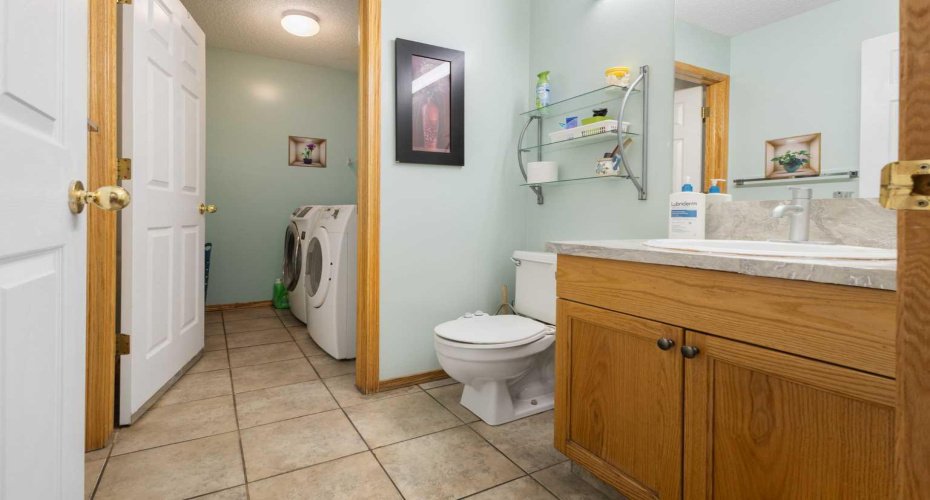 179 Erin Park Drive, Calgary, Alberta T3B 3L5, 3 Bedroom Bedrooms, 0 ,3 BathroomBathrooms,Residential,For Sale,Erin Park,0,A2327966