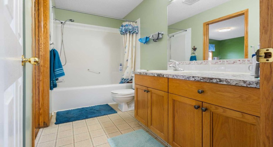 179 Erin Park Drive, Calgary, Alberta T3B 3L5, 3 Bedroom Bedrooms, 0 ,3 BathroomBathrooms,Residential,For Sale,Erin Park,0,A2327966