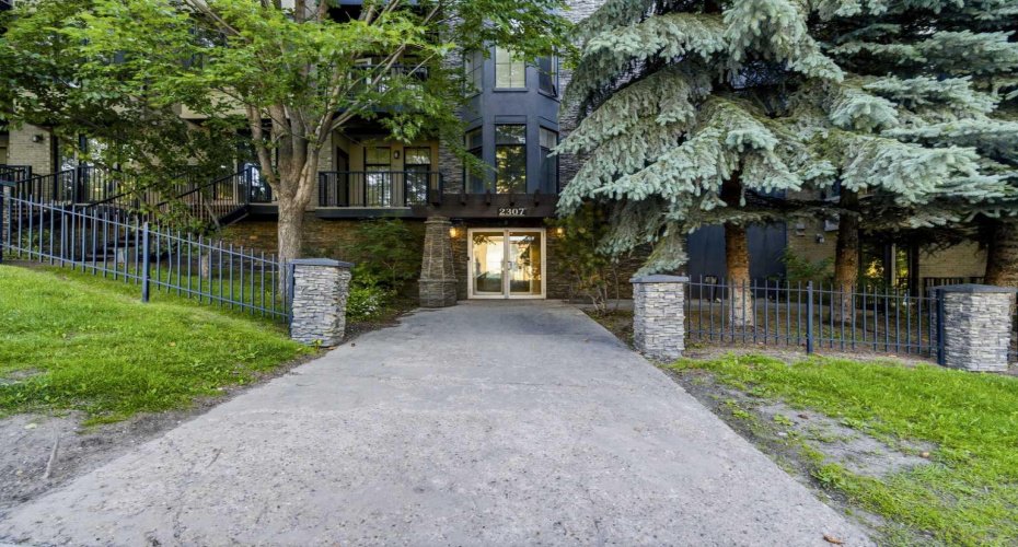 2307 14 Street, Calgary, Alberta T2T 3T5, 2 Bedroom Bedrooms, 0 ,2 BathroomBathrooms,Residential,For Sale,14,0,A2327974