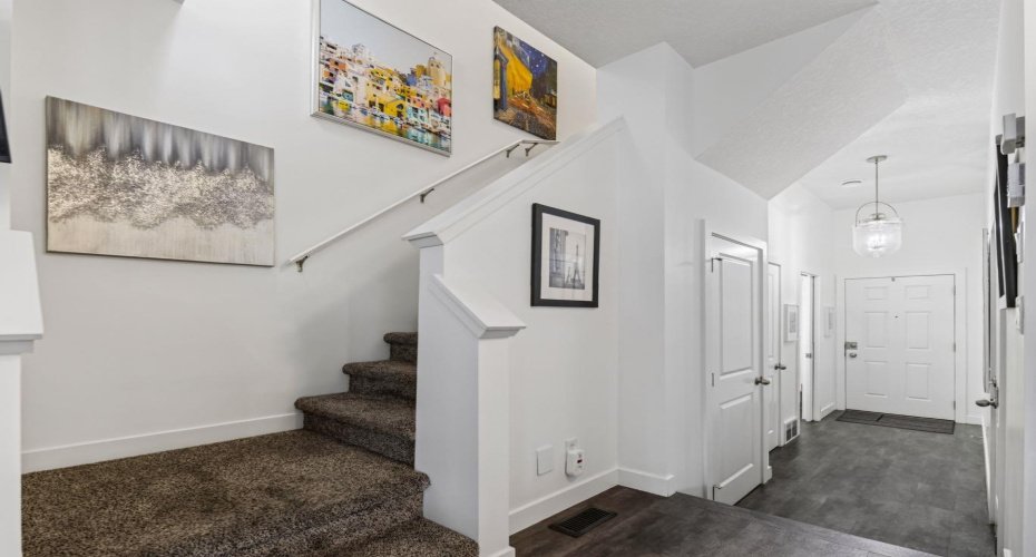 404 Jumping Pound Common, Cochrane, Alberta T4C 2L1, 3 Bedrooms Bedrooms, ,3 BathroomsBathrooms,Residential,For Sale,Jumping Pound,A2327980