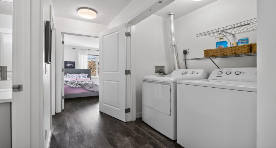404 Jumping Pound Common, Cochrane, Alberta T4C 2L1, 3 Bedrooms Bedrooms, ,3 BathroomsBathrooms,Residential,For Sale,Jumping Pound,A2327980