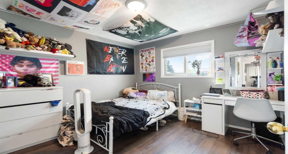 95 Riverbrook Road, Calgary, Alberta T2C 3P7, 3 Bedroom Bedrooms, 0 ,2 BathroomBathrooms,Residential,For Sale,Riverbrook,0,A2327989