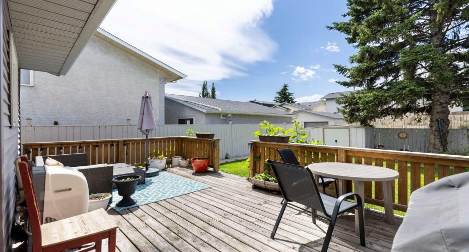 95 Riverbrook Road, Calgary, Alberta T2C 3P7, 3 Bedroom Bedrooms, 0 ,2 BathroomBathrooms,Residential,For Sale,Riverbrook,0,A2327989