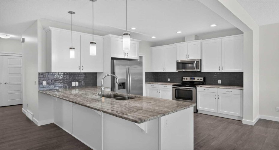 125 Redstone Common, Calgary, Alberta T3N 0P6, 3 Bedroom Bedrooms, 0 ,4 BathroomBathrooms,Residential,For Sale,Redstone,0,A2328004