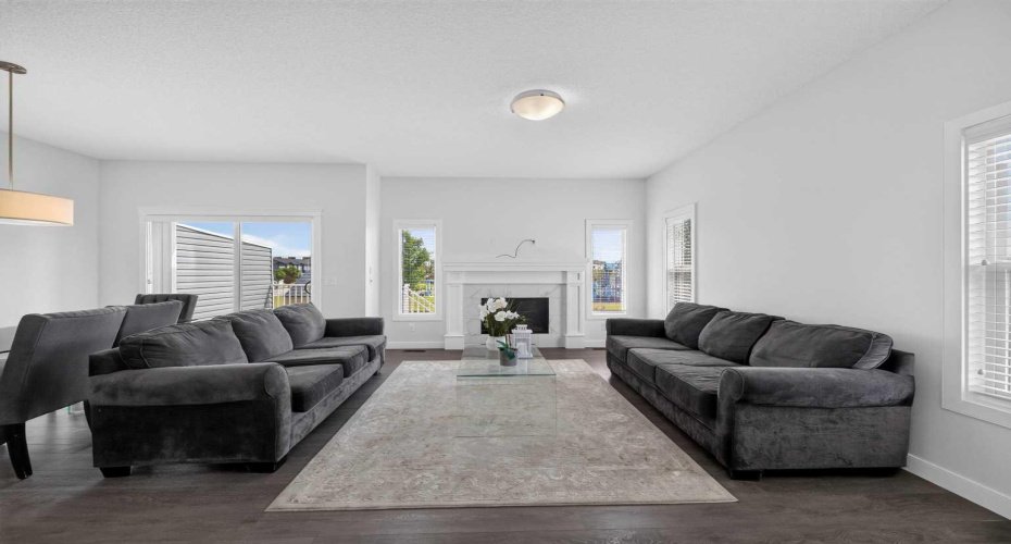 125 Redstone Common, Calgary, Alberta T3N 0P6, 3 Bedroom Bedrooms, 0 ,4 BathroomBathrooms,Residential,For Sale,Redstone,0,A2328004