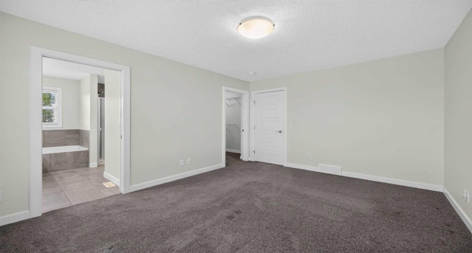 Primary bed