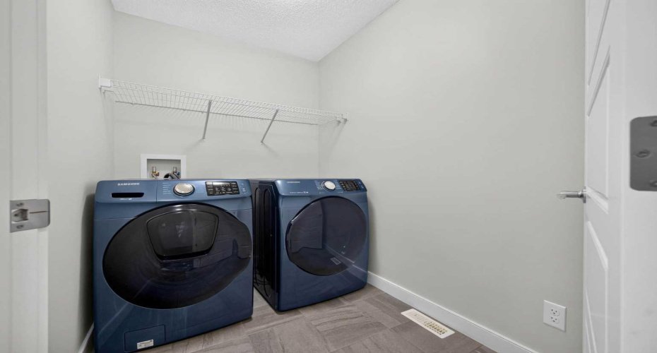 125 Redstone Common, Calgary, Alberta T3N 0P6, 3 Bedroom Bedrooms, 0 ,4 BathroomBathrooms,Residential,For Sale,Redstone,0,A2328004