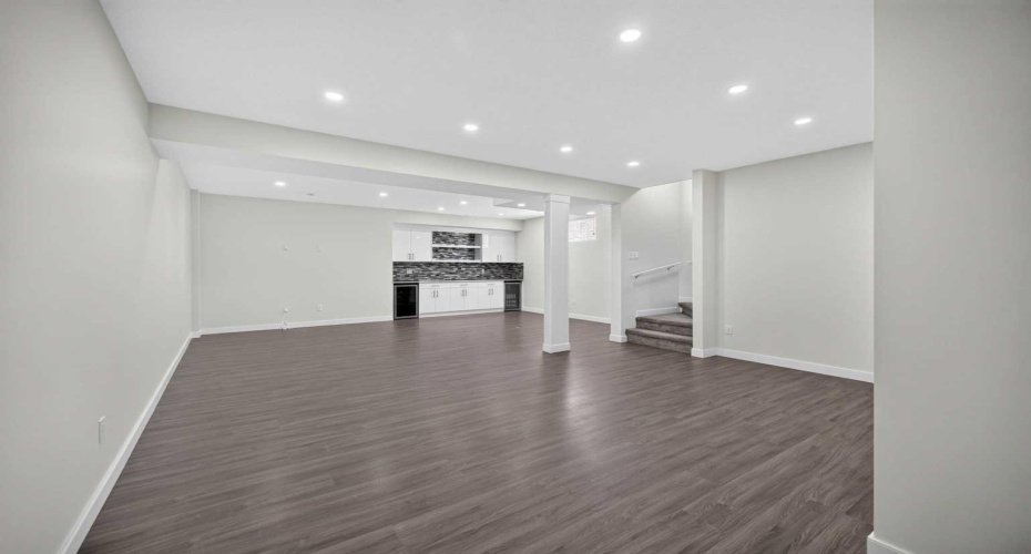125 Redstone Common, Calgary, Alberta T3N 0P6, 3 Bedroom Bedrooms, 0 ,4 BathroomBathrooms,Residential,For Sale,Redstone,0,A2328004