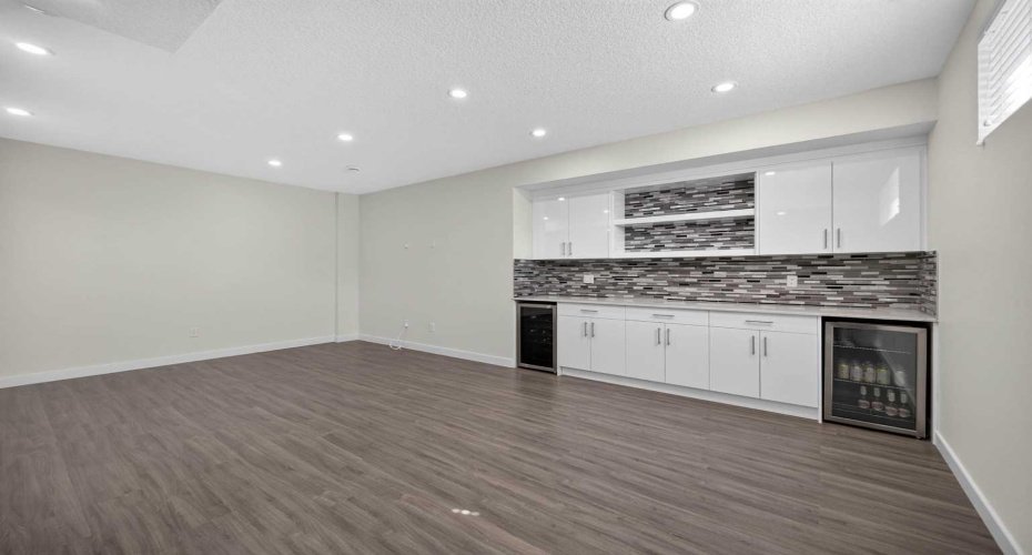 125 Redstone Common, Calgary, Alberta T3N 0P6, 3 Bedroom Bedrooms, 0 ,4 BathroomBathrooms,Residential,For Sale,Redstone,0,A2328004