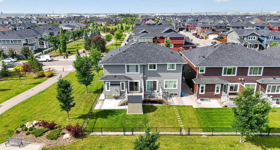 125 Redstone Common, Calgary, Alberta T3N 0P6, 3 Bedroom Bedrooms, 0 ,4 BathroomBathrooms,Residential,For Sale,Redstone,0,A2328004