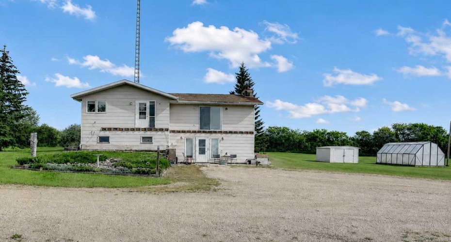 784017 HWY 740, Tangent, Alberta T0H 3J0, 4 Bedroom Bedrooms, 0 ,2 BathroomBathrooms,Residential,For Sale,HWY 740,0,A2328017