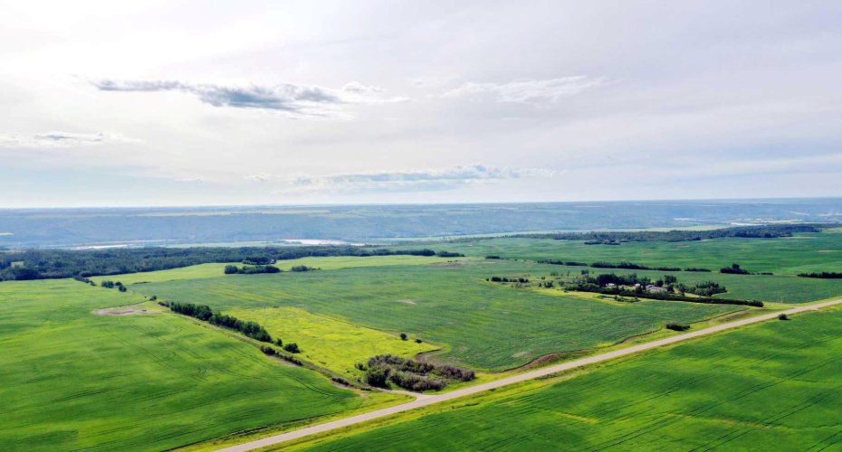 784017 HWY 740, Tangent, Alberta T0H 3J0, 4 Bedroom Bedrooms, 0 ,2 BathroomBathrooms,Residential,For Sale,HWY 740,0,A2328017