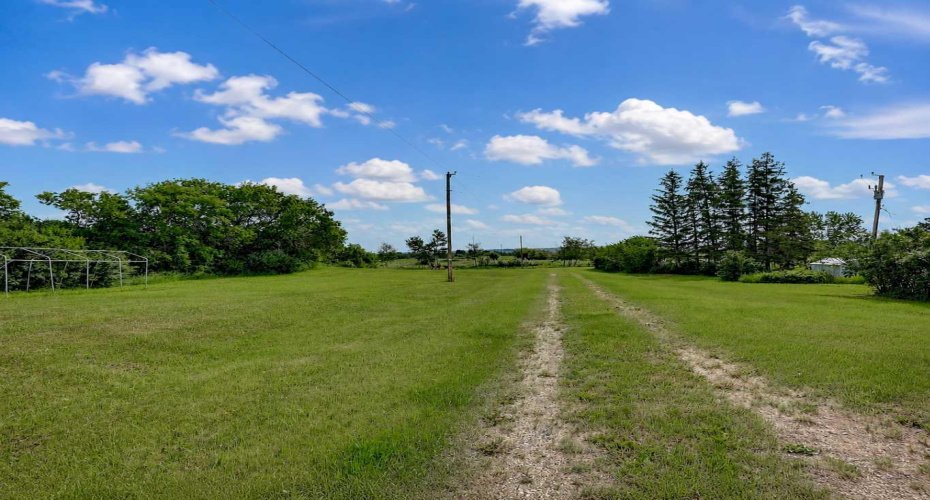 784017 HWY 740, Tangent, Alberta T0H 3J0, 4 Bedroom Bedrooms, 0 ,2 BathroomBathrooms,Residential,For Sale,HWY 740,0,A2328017