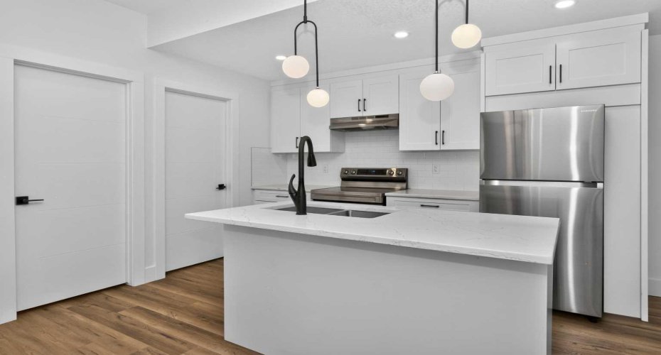219 18 Avenue, Calgary, Alberta T2E 1N3, 5 Bedroom Bedrooms, 0 ,5 BathroomBathrooms,Residential,For Sale,18,0,A2328029