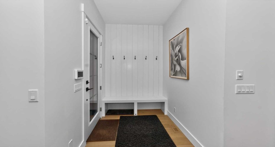 219 18 Avenue, Calgary, Alberta T2E 1N3, 5 Bedroom Bedrooms, 0 ,5 BathroomBathrooms,Residential,For Sale,18,0,A2328029