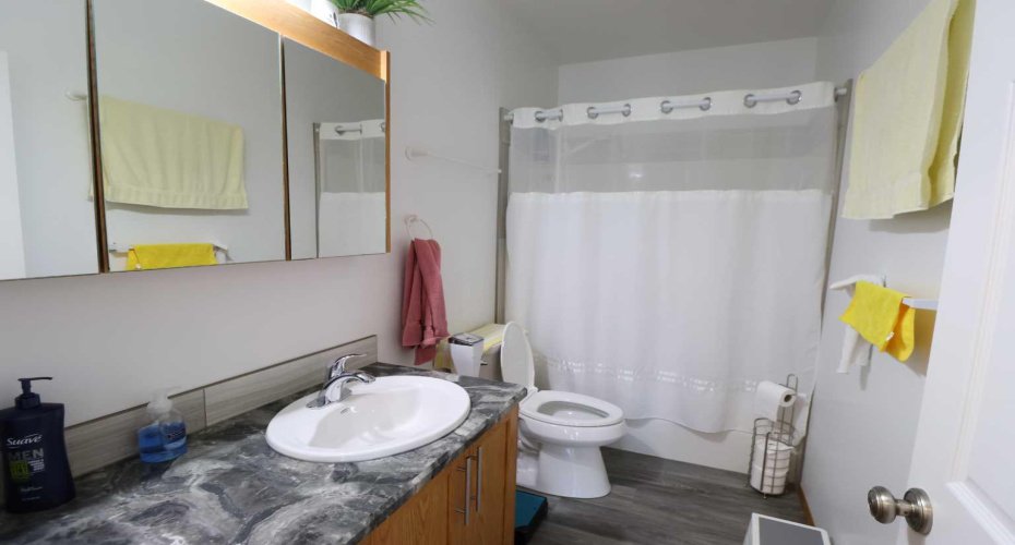 608 3 st n, Grassy Lake, Alberta T0K 0Z0, 4 Bedroom Bedrooms, 0 ,2 BathroomBathrooms,Residential,For Sale,3 st n,0,A2328032