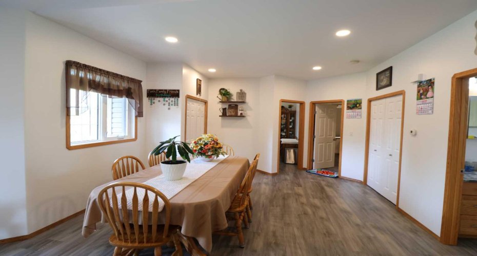 608 3 st n, Grassy Lake, Alberta T0K 0Z0, 4 Bedroom Bedrooms, 0 ,2 BathroomBathrooms,Residential,For Sale,3 st n,0,A2328032