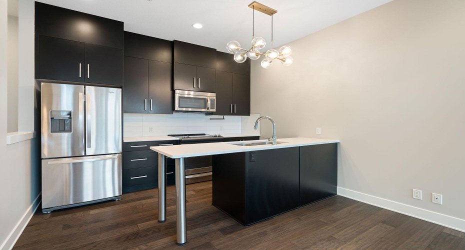 1808 27 Avenue, Calgary, Alberta T2T 1H1, 1 Bedroom Bedrooms, 0 ,1 BathroomBathrooms,Residential,For Sale,27,0,A2328047