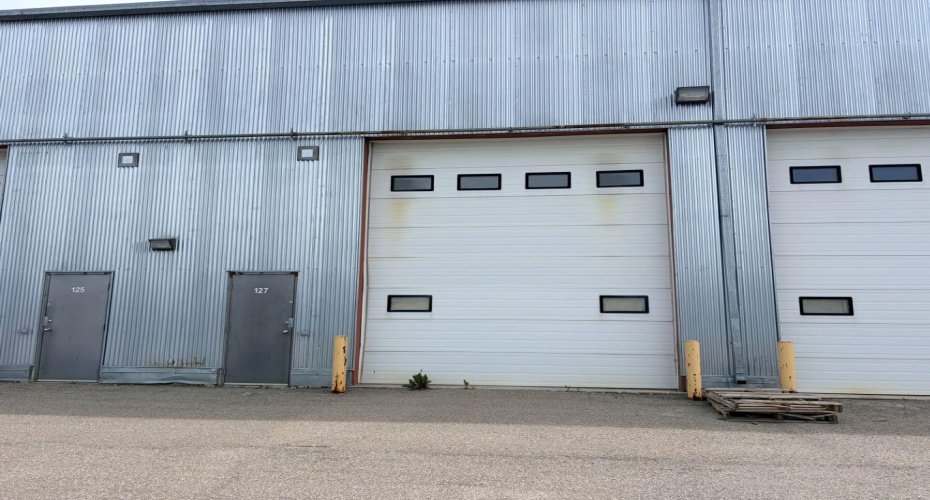 554 Carmichael Lane, Hinton, Alberta T7V1S8, 0 , 0 ,0,Commercial,For Lease,Carmichael,0,A2328067