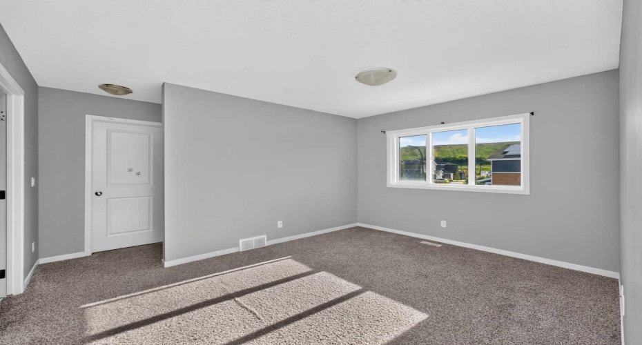 90 Wolf Creek Rise, Calgary, Alberta T2X 4X1, 4 Bedroom Bedrooms, 0 ,3 BathroomBathrooms,Residential,For Sale,Wolf Creek,0,A2328070