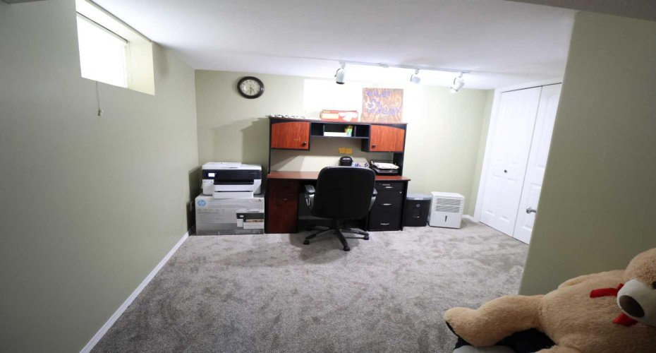 5319 45 ave, Taber, Alberta T1G 1B4, 4 Bedroom Bedrooms, 0 ,2 BathroomBathrooms,Residential,For Sale,45 ave,0,A2328072
