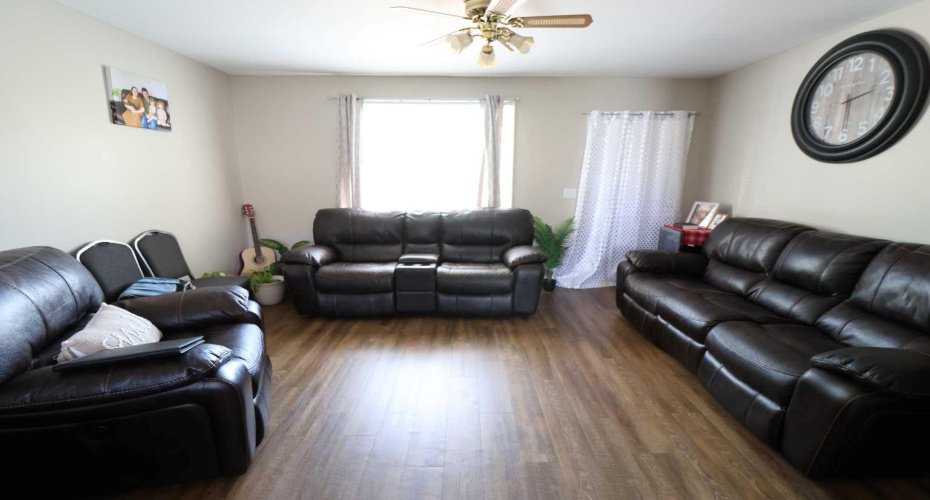 5319 45 ave, Taber, Alberta T1G 1B4, 4 Bedroom Bedrooms, 0 ,2 BathroomBathrooms,Residential,For Sale,45 ave,0,A2328072