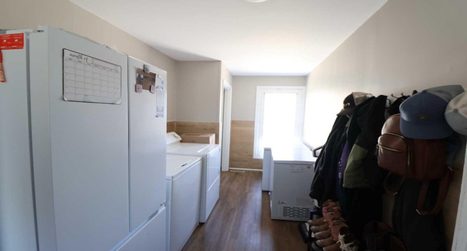 5319 45 ave, Taber, Alberta T1G 1B4, 4 Bedroom Bedrooms, 0 ,2 BathroomBathrooms,Residential,For Sale,45 ave,0,A2328072