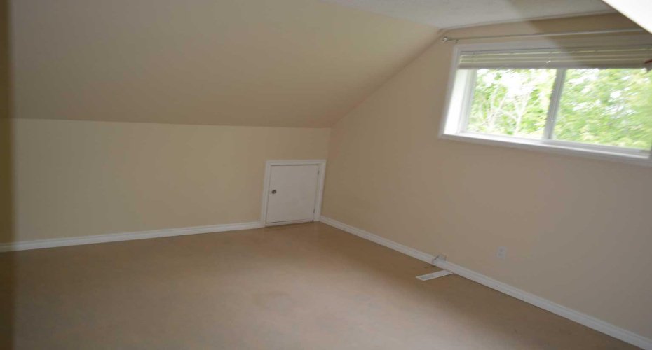 10026 102A Street, Peace River, Alberta T8S1R3, 4 Bedroom Bedrooms, 0 ,2 BathroomBathrooms,Residential,For Sale,102A,0,A2328084