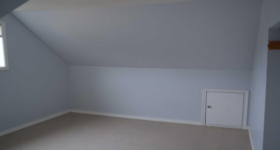 10026 102A Street, Peace River, Alberta T8S1R3, 4 Bedroom Bedrooms, 0 ,2 BathroomBathrooms,Residential,For Sale,102A,0,A2328084