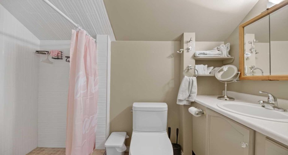 2109 21 Avenue, Bowden, Alberta T0M0K0, 2 Bedroom Bedrooms, 0 ,2 BathroomBathrooms,Residential,For Sale,21,0,A2328085