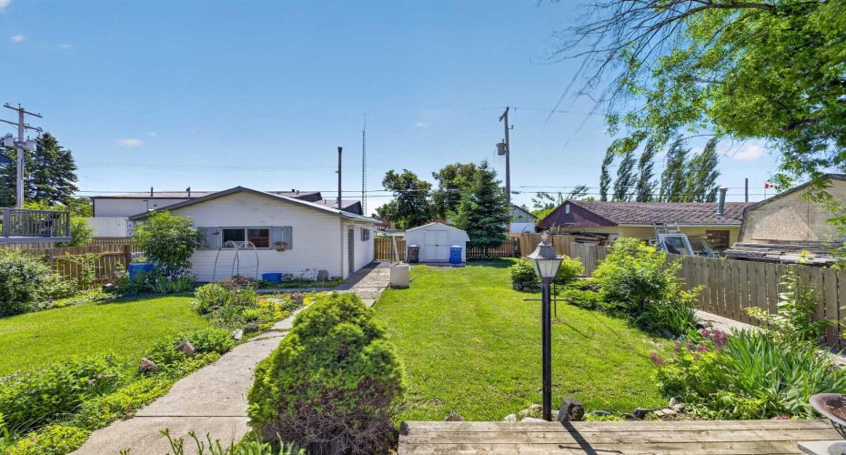 2109 21 Avenue, Bowden, Alberta T0M0K0, 2 Bedroom Bedrooms, 0 ,2 BathroomBathrooms,Residential,For Sale,21,0,A2328085