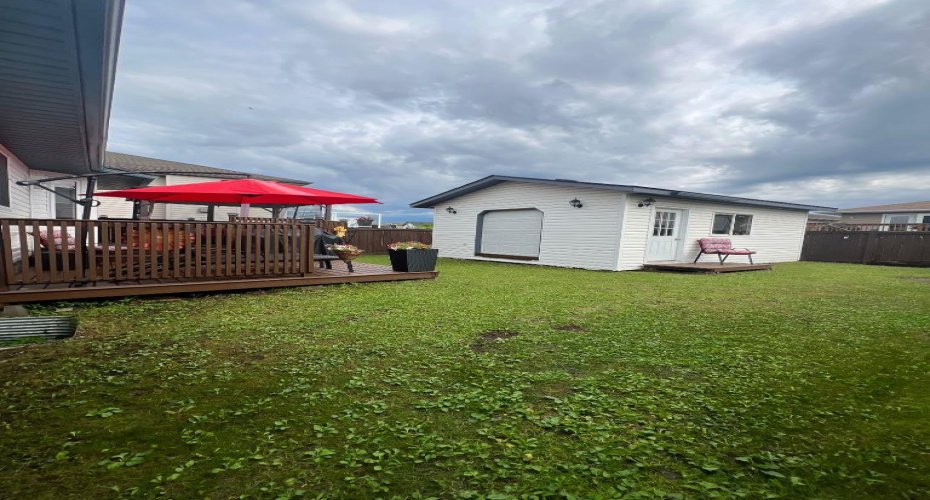 249 Fox Crescent, Fort McMurray, Alberta T9K0C2, 5 Bedroom Bedrooms, 0 ,3 BathroomBathrooms,Residential,For Sale,Fox,0,A2328097