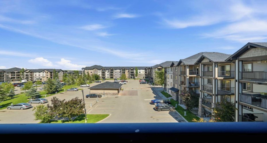 60 Panatella Street, Calgary, Alberta T3K 0M2, 2 Bedroom Bedrooms, 0 ,1 BathroomBathrooms,Residential,For Sale,Panatella,0,A2328105