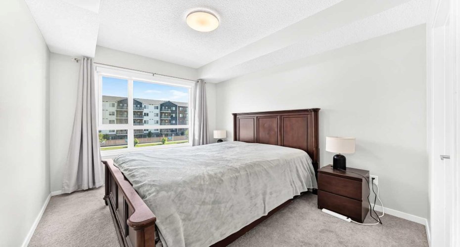 33 Carringham Gate, Calgary, Alberta T3P 2H6, 1 Bedroom Bedrooms, 0 ,1 BathroomBathrooms,Residential,For Sale,Carringham,0,A2328116