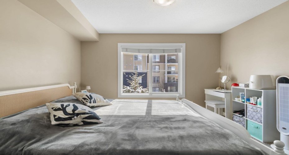 81 Legacy Boulevard, Calgary, Alberta T2X 2B9, 2 Bedroom Bedrooms, 0 ,2 BathroomBathrooms,Residential,For Sale,Legacy,0,A2315852