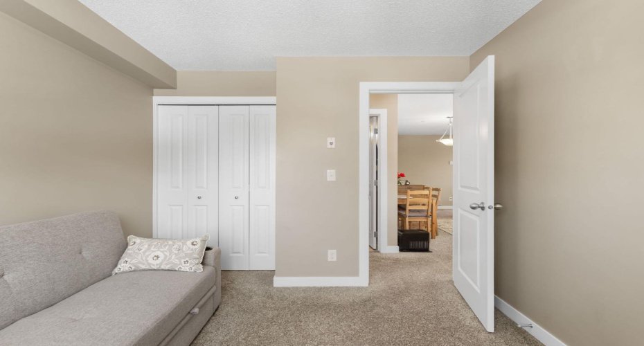 81 Legacy Boulevard, Calgary, Alberta T2X 2B9, 2 Bedroom Bedrooms, 0 ,2 BathroomBathrooms,Residential,For Sale,Legacy,0,A2315852