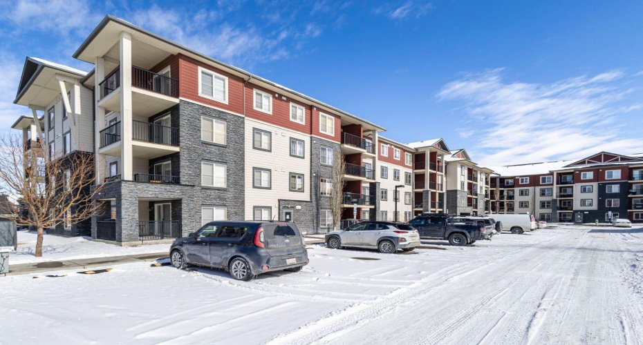 81 Legacy Boulevard, Calgary, Alberta T2X 2B9, 2 Bedroom Bedrooms, 0 ,2 BathroomBathrooms,Residential,For Sale,Legacy,0,A2315852