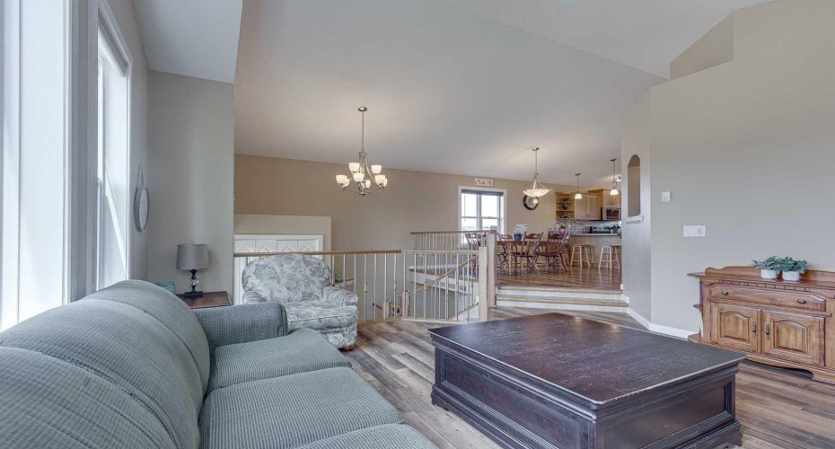 74 Mackenzie Crescent, Lacombe, Alberta T4L 0B3, 4 Bedroom Bedrooms, 0 ,3 BathroomBathrooms,Residential,For Sale,Mackenzie,0,A2324482