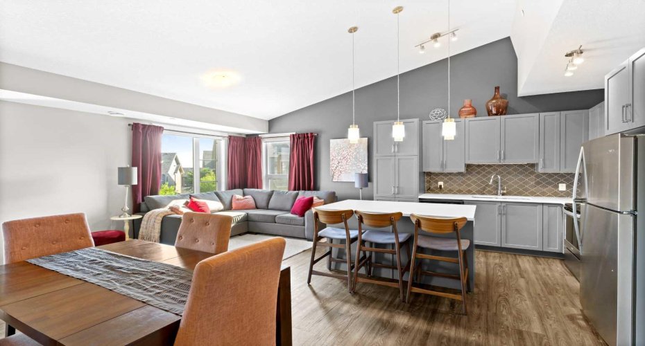 271 Livingston Common, Calgary, Alberta T3P 1K1, 2 Bedroom Bedrooms, 0 ,1 BathroomBathrooms,Residential,For Sale,Livingston,0,A2326821