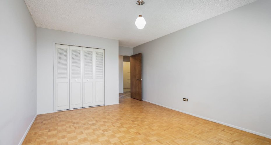 1620 8 Avenue, Calgary, Alberta T2N 1C4, 2 Bedroom Bedrooms, 0 ,1 BathroomBathrooms,Residential,For Sale,8,0,A2326893