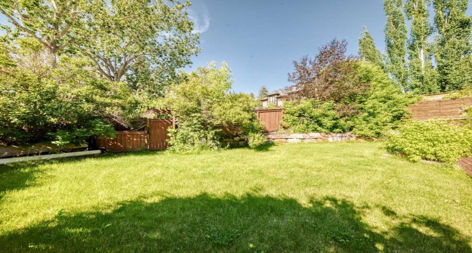 2312 12 Avenue, Calgary, Alberta T2N 1K3, 4 Bedroom Bedrooms, 0 ,5 BathroomBathrooms,Residential,For Sale,12,0,A2327724