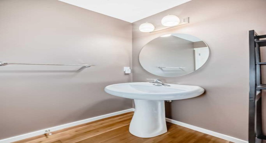 136 Sage Valley Drive, Calgary, Alberta T3R 0E4, 3 Bedroom Bedrooms, 0 ,3 BathroomBathrooms,Residential,For Sale,Sage Valley,0,A2327825