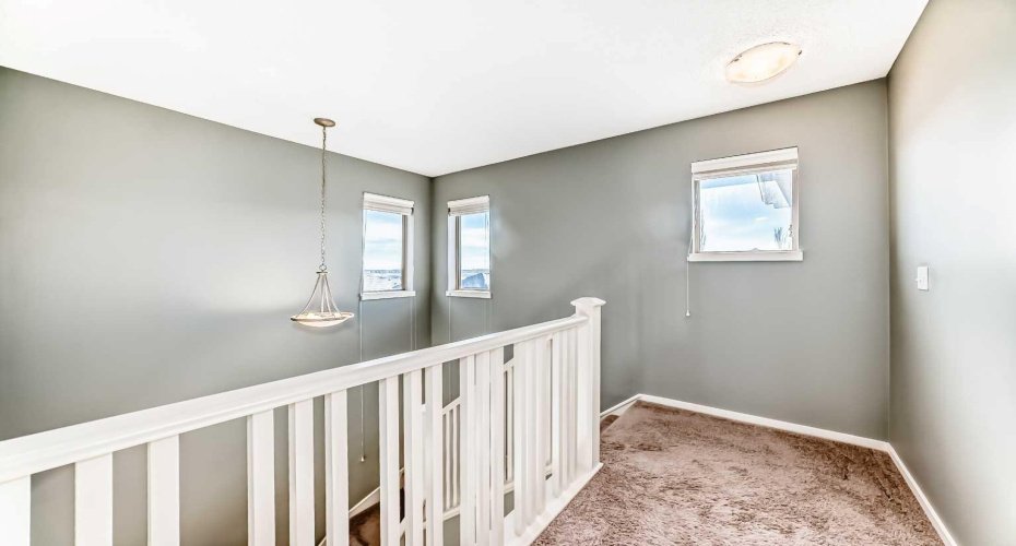 136 Sage Valley Drive, Calgary, Alberta T3R 0E4, 3 Bedroom Bedrooms, 0 ,3 BathroomBathrooms,Residential,For Sale,Sage Valley,0,A2327825