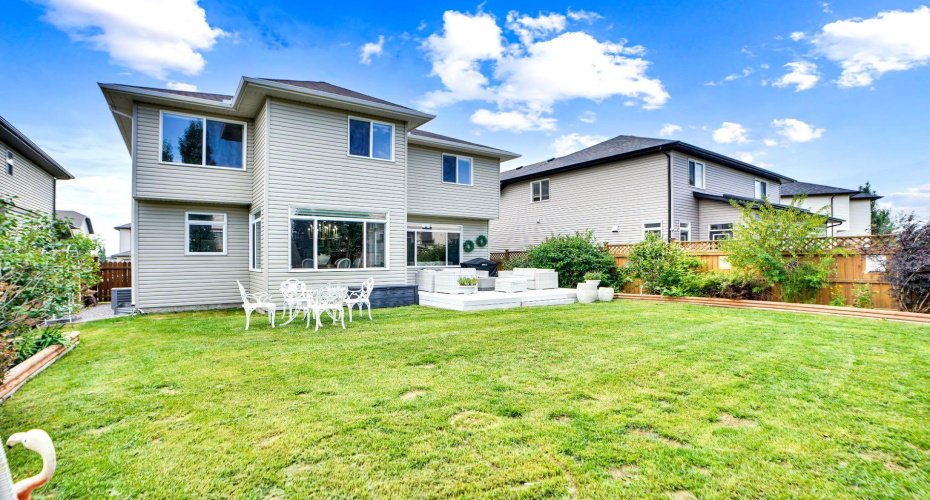 117 Hawkmere Place, Chestermere, Alberta T1X 0C6, 5 Bedrooms Bedrooms, ,4 BathroomsBathrooms,Residential,For Sale,Hawkmere,A2328027