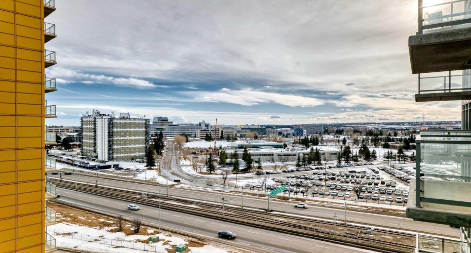3830 Brentwood Road, Calgary, Alberta T2L 1K8, 2 Bedroom Bedrooms, 0 ,1 BathroomBathrooms,Residential,For Sale,Brentwood,0,A2328187
