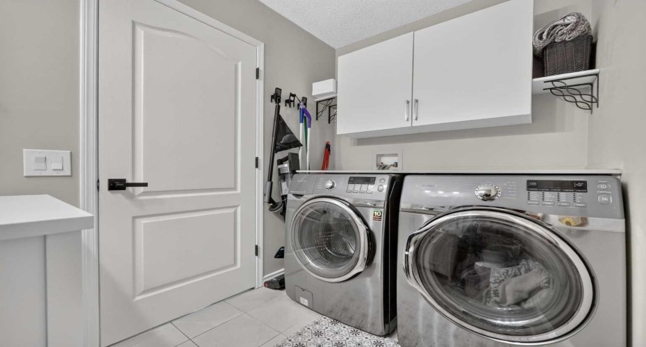 138 Tuscarora Way, Calgary, Alberta T3L 2H1, 4 Bedroom Bedrooms, 0 ,3 BathroomBathrooms,Residential,For Sale,Tuscarora,0,A2311355