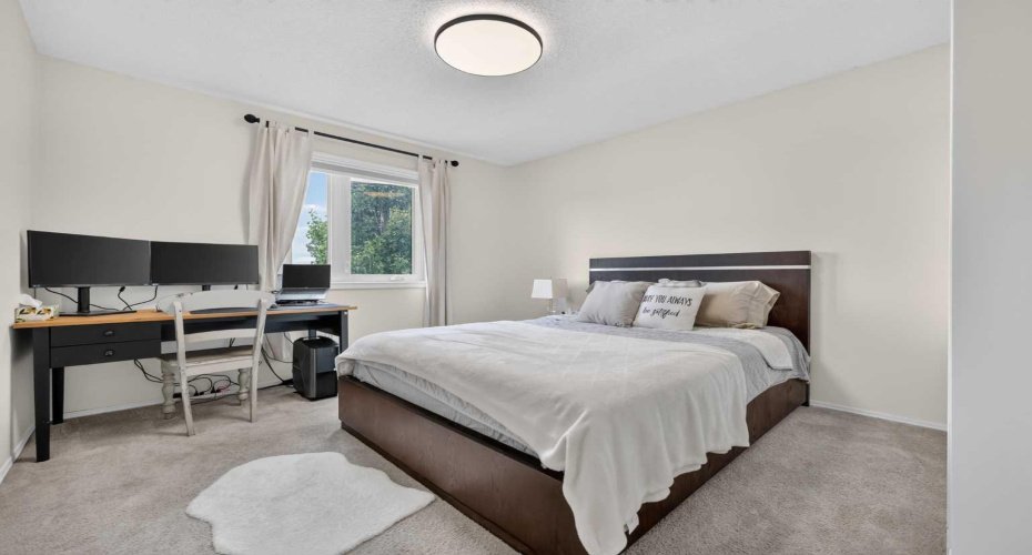 138 Tuscarora Way, Calgary, Alberta T3L 2H1, 4 Bedroom Bedrooms, 0 ,3 BathroomBathrooms,Residential,For Sale,Tuscarora,0,A2311355