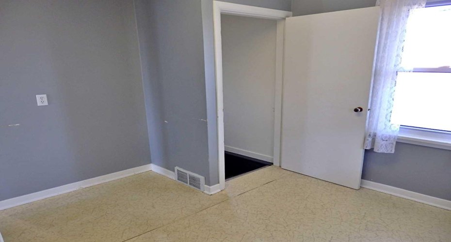 5408 50 Avenue, Vermilion, Alberta T9X 1V2, 3 Bedroom Bedrooms, 0 ,1 BathroomBathrooms,Residential,For Sale,50,0,A2312292
