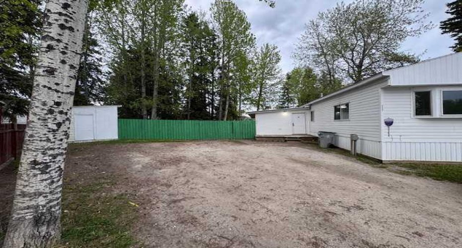 810 56 Street, Edson, Alberta T7E 1P2, 4 Bedroom Bedrooms, 0 ,1 BathroomBathrooms,Mobile,For Sale,56 Street,0,A2314216