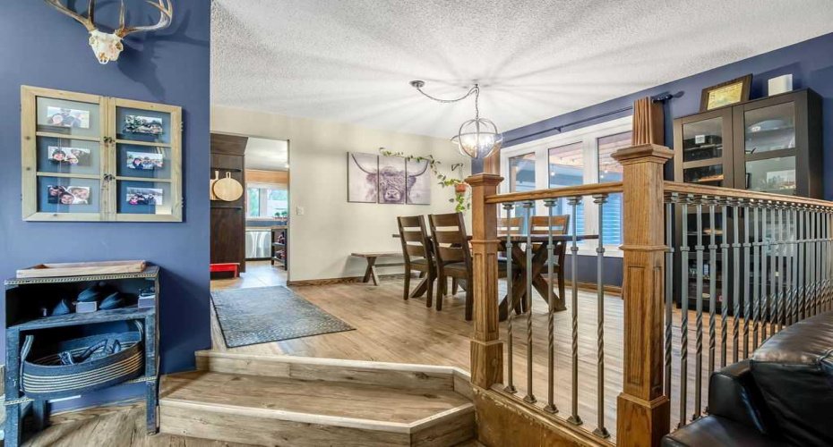723 5 Avenue, High River, Alberta T1V 1B9, 4 Bedroom Bedrooms, 0 ,3 BathroomBathrooms,Residential,For Sale,5,0,A2316543
